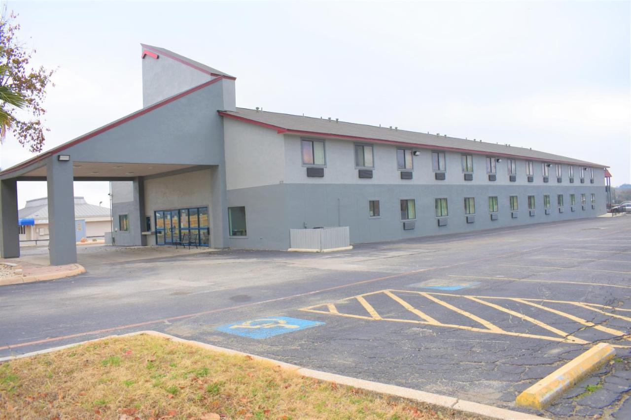 Super 8 By Wyndham New Braunfels I-35 Hotel Ngoại thất bức ảnh