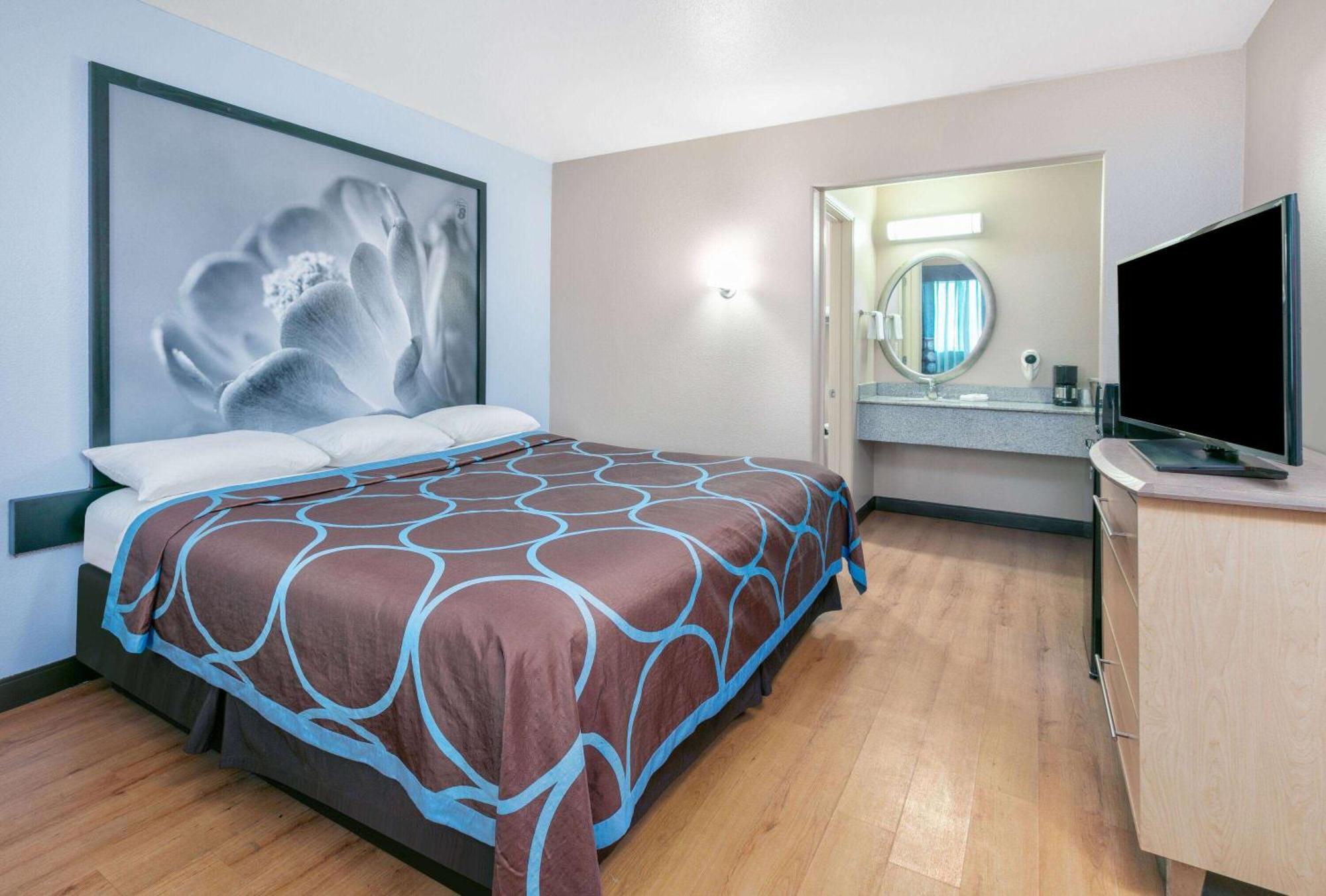 Super 8 By Wyndham New Braunfels I-35 Hotel Ngoại thất bức ảnh