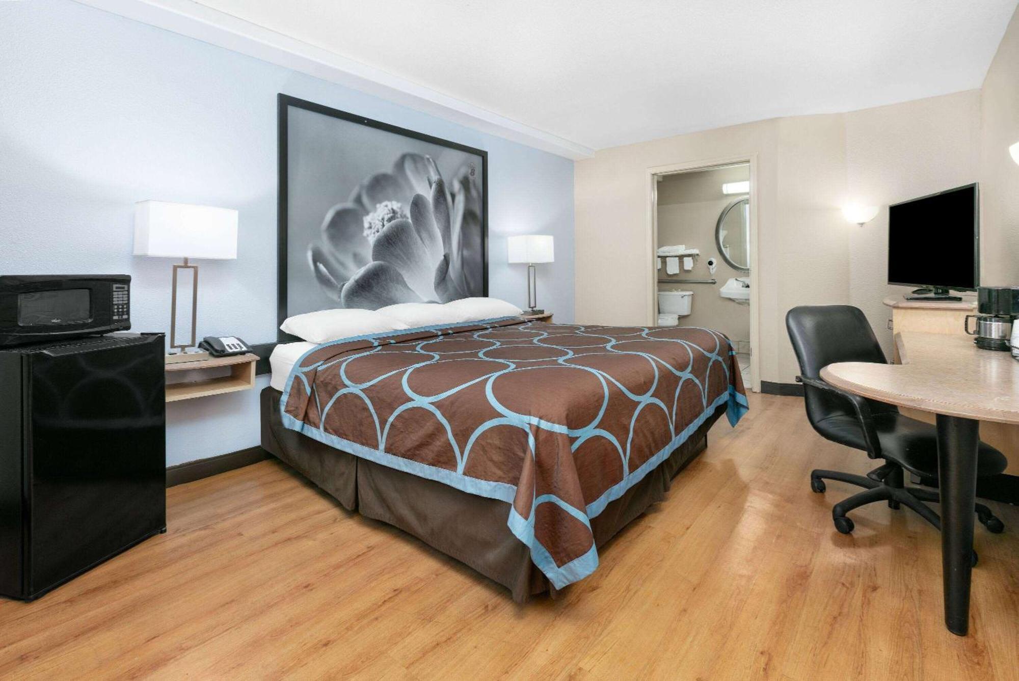 Super 8 By Wyndham New Braunfels I-35 Hotel Ngoại thất bức ảnh